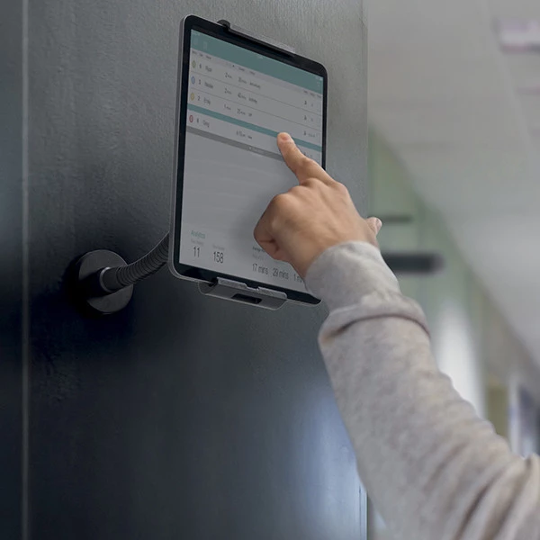 Supporto da tavolo o parete per tablet - TOUGH WALL/TABLE - da 7" a 13" - ruotabile di 360&deg; - Durable