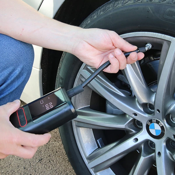 Mini compressore - batteria integrata ricaricabile - max 8 bar - Valex