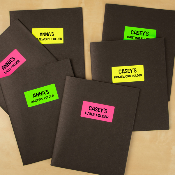 Etichetta adesiva LP4F - permanente - 70x36 mm - 24 etichette per foglio - verde fluo - Tico - conf. 70 fogli A4