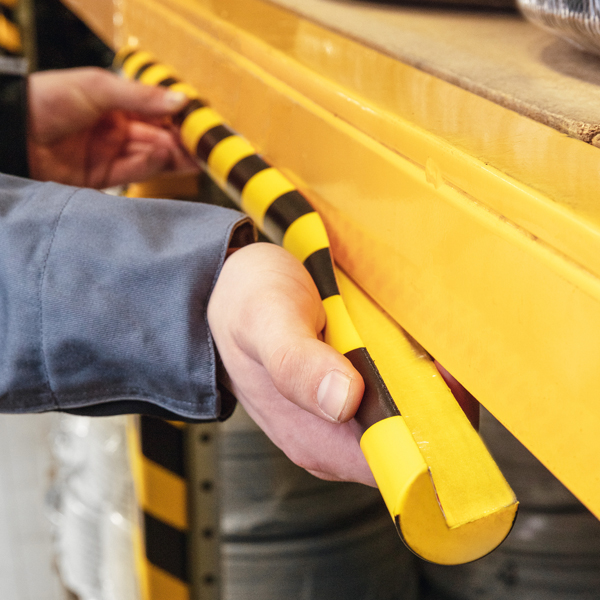 Profilo paracolpi angolare C25R - giallo/nero - Durable